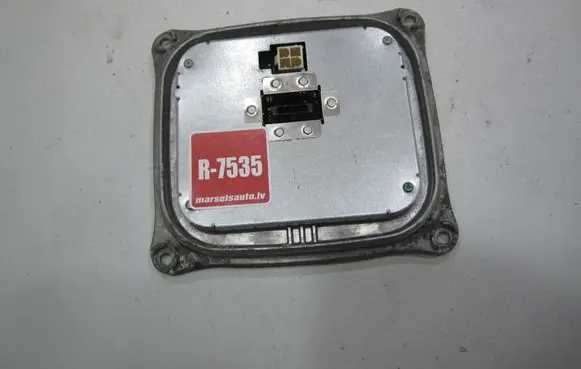 Audi TT TTS Mk2 Headlight ballast module Xenon 130732919301 011745 10EEG071801
