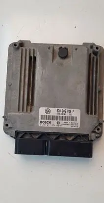 Volkswagen Touareg I Engine control unit/module 070906016F 0281011258