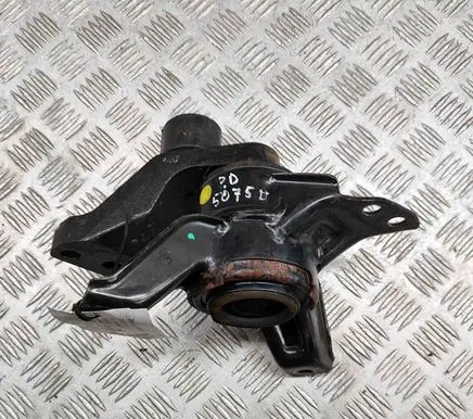 KIA Sportage Engine mount bracket 218102Y600