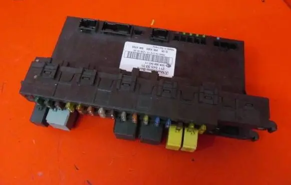 Mercedes-Benz E W211 SAM control unit 2115453301 5DK00804711