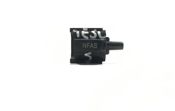 Tesla Model S Outside/exterior temperature sensor NFAS