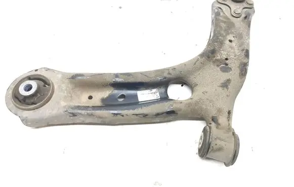 Volkswagen Tiguan Allspace Front lower control arm/wishbone 3Q0407151L