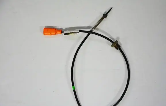 Volkswagen Scirocco Exhaust gas temperature sensor 04L906088