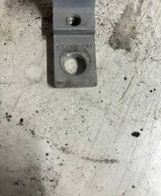 Audi A6 S6 C6 4F Front door upper hinge xs4