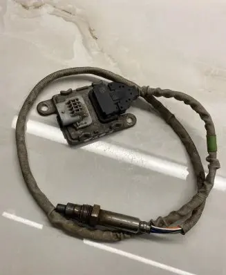 Renault Trafic III (X82) Lambda probe sensor 227902682R QNS1014 A30049022054