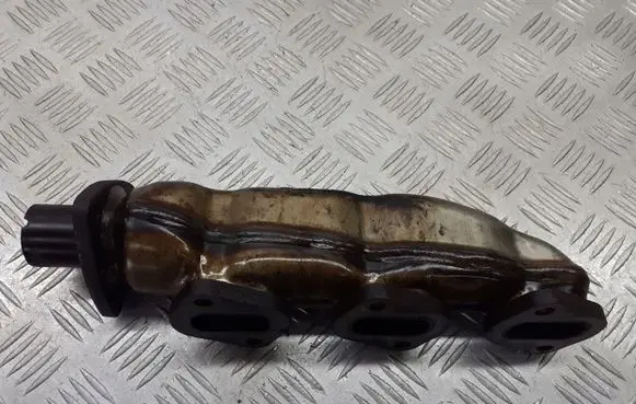 Audi A6 S6 C6 4F Exhaust manifold 059253034L
