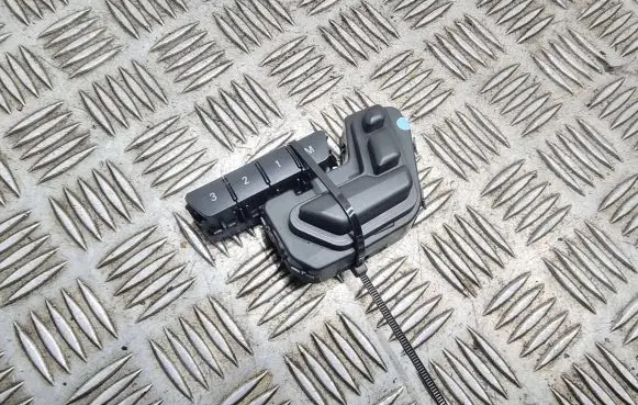 Mercedes-Benz E W212 Seat control switch A2128700558 1012980058