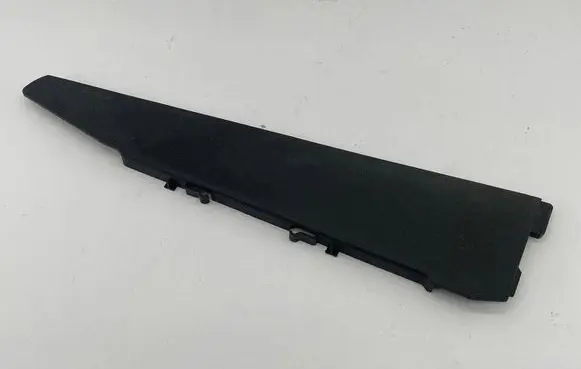 Audi Q7 4L Front driver seat rail trim 4L0881471