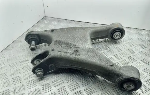 BMW 5 F10 F11 Rear upper control arm/wishbone 6865899