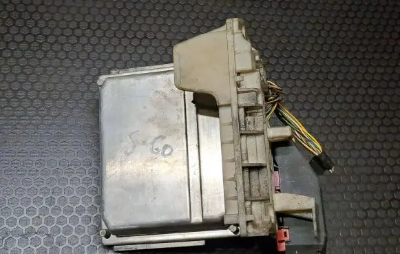 Volvo S60 Engine control unit/module 0281011078 1039S00000