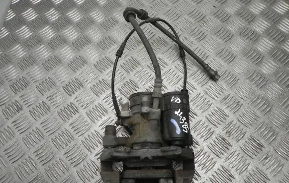 BMW X1 F48 F49 Rear brake caliper 6880380