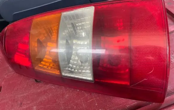 Opel Zafira A Rear/tail lights 393203