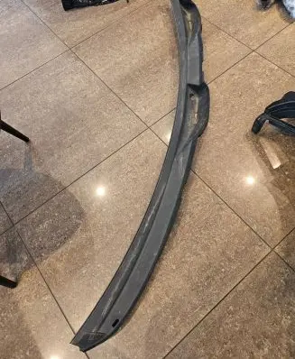 Porsche Macan (95B) Wiper trim 95B819403B