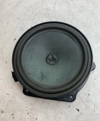 Audi A2 Front door speaker 8Z0035411