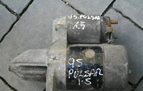 Nissan Pulsar Starter motor 2330041B15