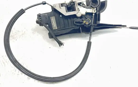 Mercedes-Benz ML W163 Front door lock A1637202735