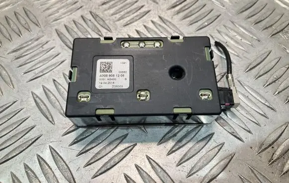 Mercedes-Benz C W205 Antenna control unit A2059051205