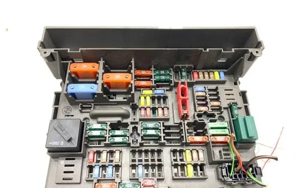 Fuse box set