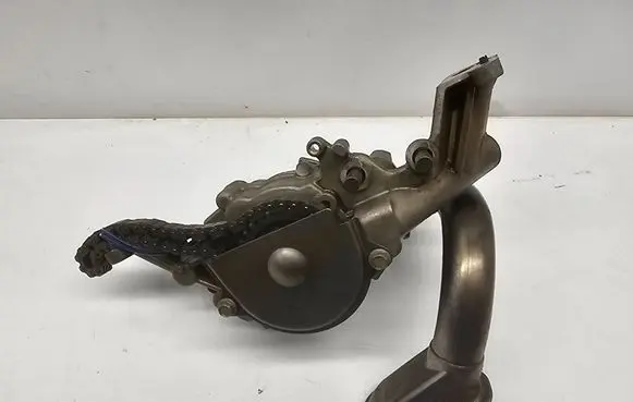 Dodge Challenger Oil pump 05184557AE 9455 Y17514B