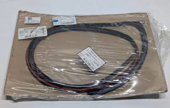 Skoda Octavia Mk1 (1U) Front door rubber seal 1U9810957A M00819F02 2490001071338801