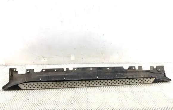 BMW X6 E71 Front sill (body part) 