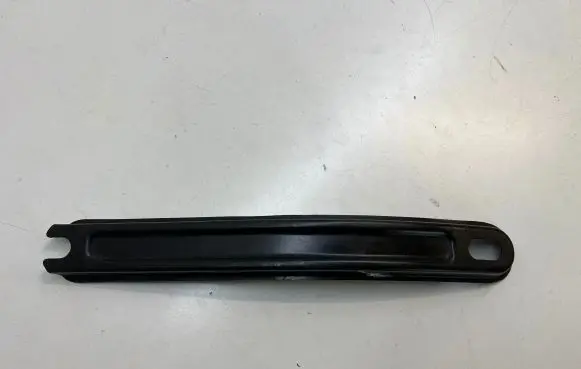 Mercedes-Benz C W205 Other engine bay part A2056280026