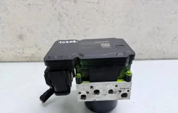 Volvo V40 ABS Pump P31423315 31423315 3497208