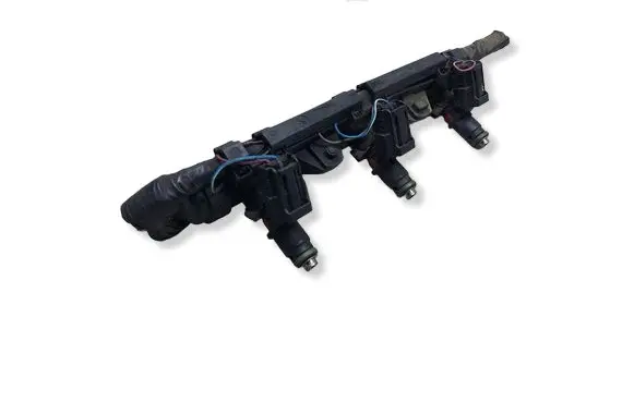 Seat Ibiza III (6L) Fuel injector 03E906031AKASACJA 03E906031A 03E133320A