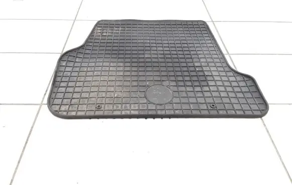 Mazda 3 I Rear floor mat 