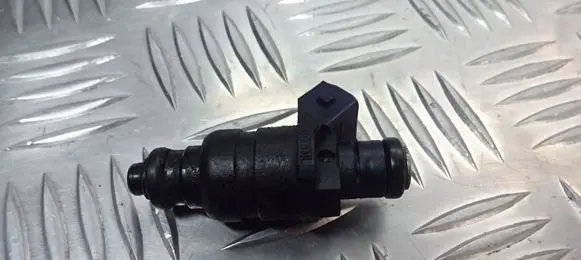 Volkswagen PASSAT B5.5 Fuel injectors set 078133551L