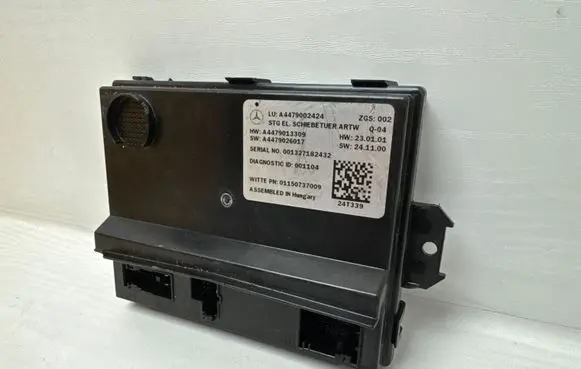 Mercedes-Benz Vito Viano W447 Door control unit/module A4479002424 A4479026017 A4479013309