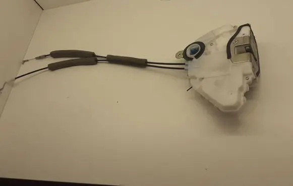 Honda Civic Front door lock