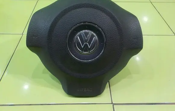 Volkswagen Caddy Steering wheel airbag 2K5880201F