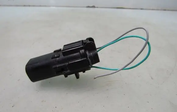Nissan Leaf II (ZE1) Outside/exterior temperature sensor T1026196C