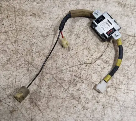 Subaru Impreza II Aerial antenna amplifier NSA171200 17120666