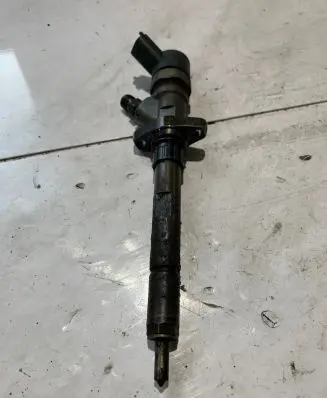 Peugeot 607 Fuel injector 9653344880