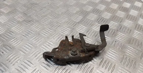 Nissan Patrol Y61 Engine bonnet/hood lock/catch