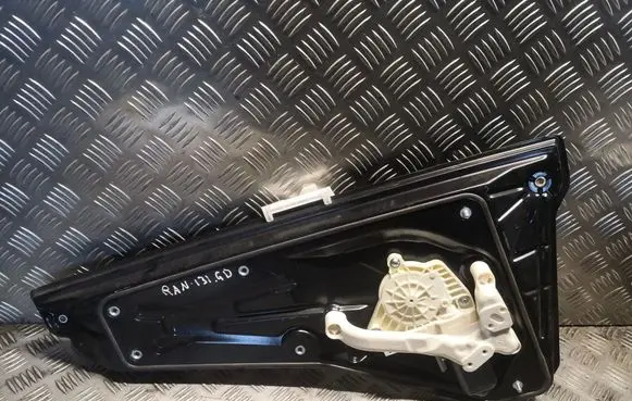 Land Rover Range Rover Sport L320 Rear window lifting mechanism without motor CVH500020
