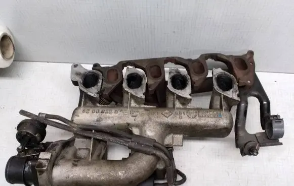 Mitsubishi Space Star Intake manifold 82000358 8200034270