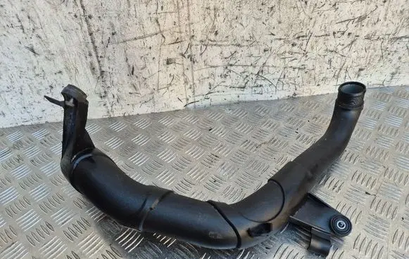 Intercooler hose/pipe
