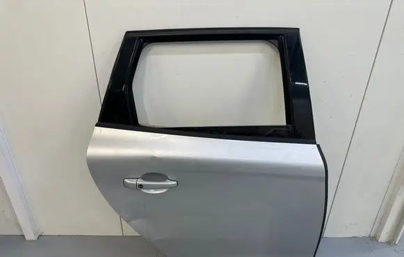 Volvo XC60 Rear door