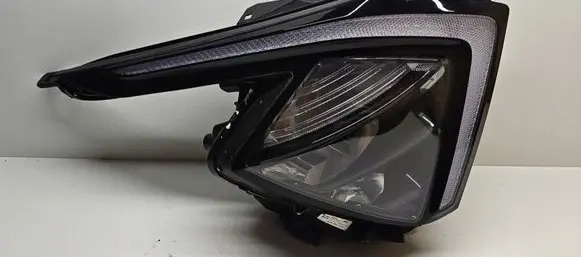 KIA Sportage Headlight/headlamp 92102R2000 K127