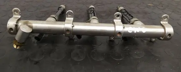 Audi A5 Fuel main line pipe 06M133315L 06M906036K
