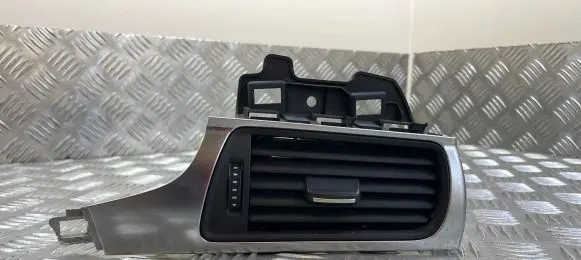 Audi A6 S6 C7 4G Dashboard side air vent grill/cover trim 4G2820902