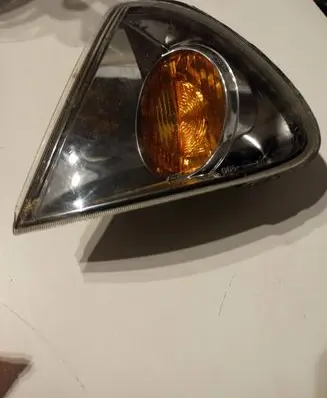 Toyota Avensis T220 Front indicator light 8152005030