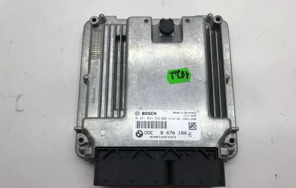BMW X5 F15 Engine control unit/module 8470180 030166393 0281034452