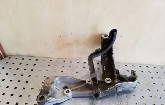 Audi A3 S3 A3 Sportback 8P Other front suspension part 1K0199295E