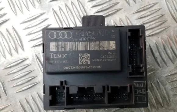 Audi A6 S6 C6 4F Door central lock control unit/module 4F0959793C