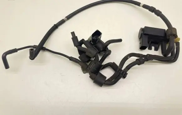 Volkswagen PASSAT B6 Valve 1K0906627A 1K0919627A