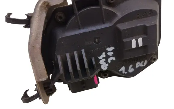 Nissan Qashqai Intake manifold 16015E0022